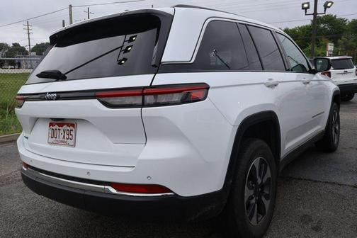 Bright White Clearcoat 2024 Jeep Grand Cherokee 4xe Base