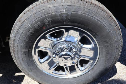 Diamond Black 2026 RAM 2500 Tradesman