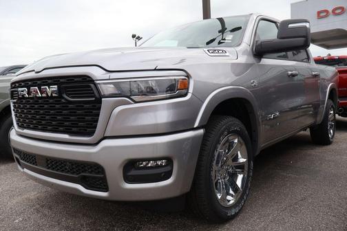 Billet Silver Metallic Clearcoat 2026 RAM 1500 Big Horn/Lone Star