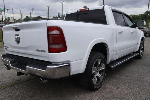 Bright White Clearcoat 2020 RAM 1500 Laramie