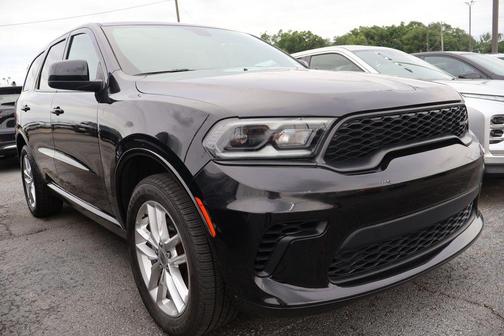 DB Black Crystal Clearcoat 2023 Dodge Durango GT