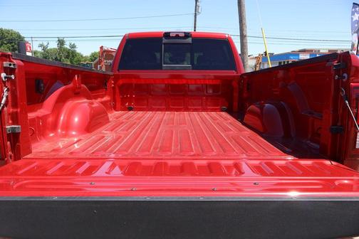 Molten Red Pearlcoat 2026 RAM 2500 Tradesman