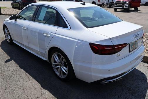 2023 Audi A4 45 S line Premium Plus