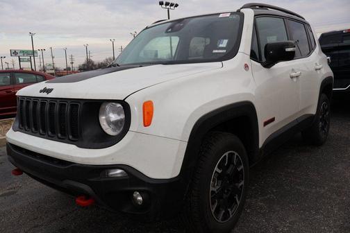 2023 Jeep Renegade Trailhawk