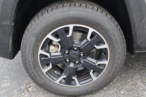 2023 Jeep Renegade Trailhawk