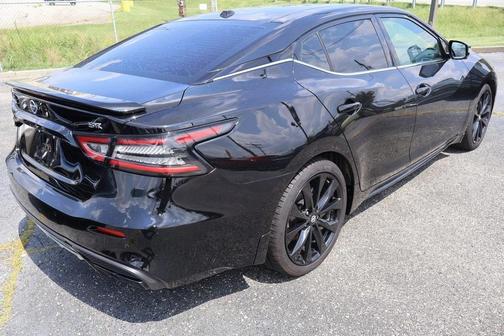 2021 Nissan Maxima SR