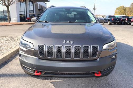 2020 Jeep Cherokee Trailhawk
