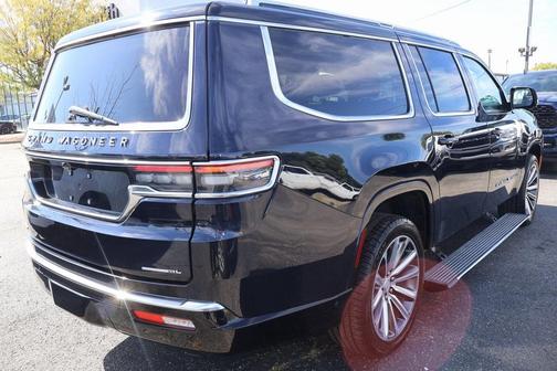 2023 Jeep Grand Wagoneer L Series II