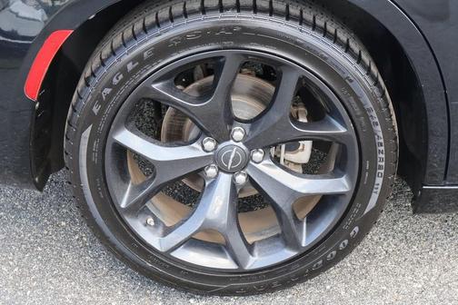 2022 Chrysler 300 S