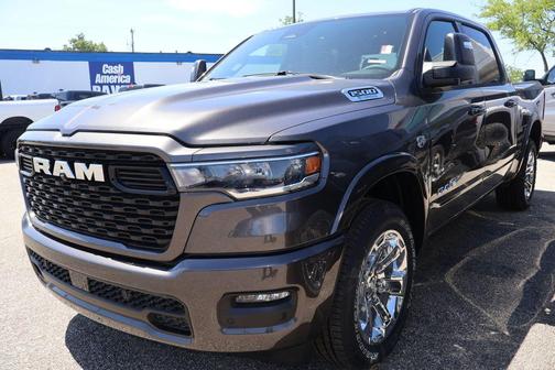 Granite Crystal Clearcoat Metallic 2026 RAM 1500 Big Horn/Lone Star