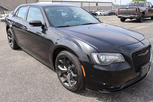 2022 Chrysler 300 S