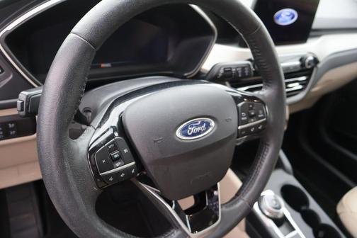 Black Metallic 2021 Ford Escape SEL