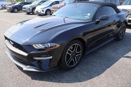 2022 Ford Mustang EcoBoost Premium