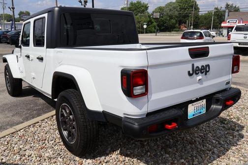 2023 Jeep Gladiator Overland