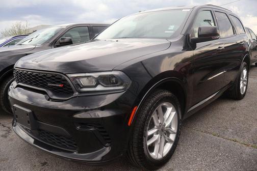 DB Black Crystal Clearcoat 2024 Dodge Durango GT