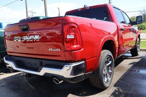 Molten Red Pearlcoat 2026 RAM 1500 Big Horn/Lone Star
