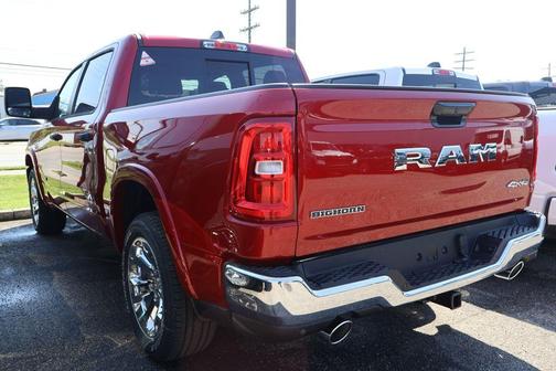 Molten Red Pearlcoat 2026 RAM 1500 Big Horn/Lone Star