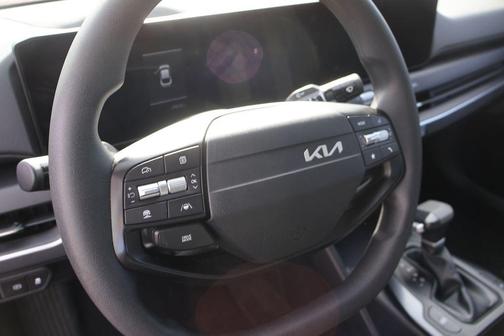 Currant Red 2025 Kia K4