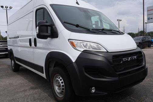 Bright White Clearcoat 2025 RAM ProMaster 3500 High Roof