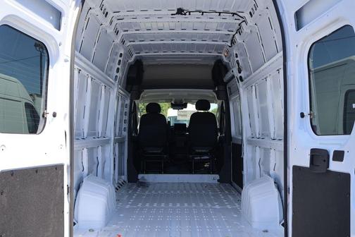 Bright White Clearcoat 2026 RAM ProMaster 3500 Base