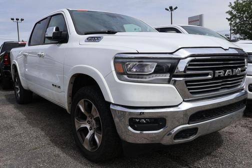 Bright White Clearcoat 2022 RAM 1500 Laramie
