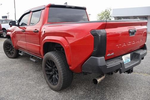 2025 Toyota Tacoma SR
