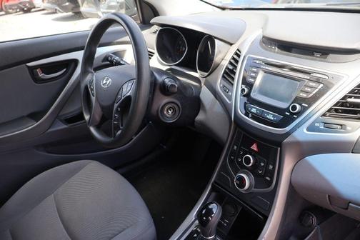 Venetian Red 2015 Hyundai ELANTRA SE