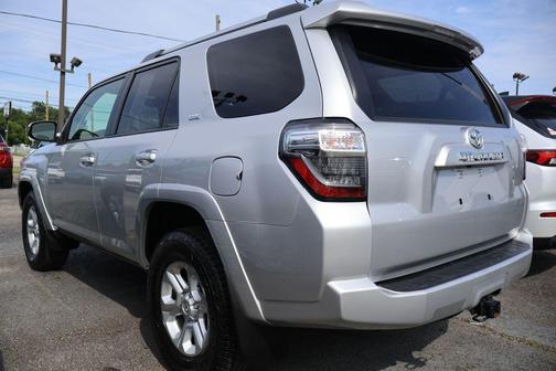 Classic Silver Metallic 2024 Toyota 4Runner SR5