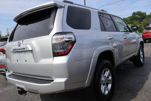 Classic Silver Metallic 2024 Toyota 4Runner SR5