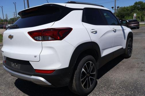 Summit White 2025 Chevrolet Trailblazer LT