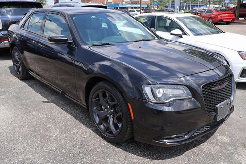 2022 Chrysler 300 S