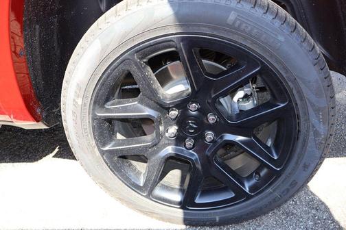 Molten Red Pearlcoat 2026 RAM 1500 Laramie