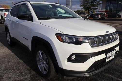 2022 Jeep Compass Latitude