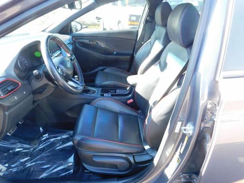 2019 Hyundai Elantra GT Base