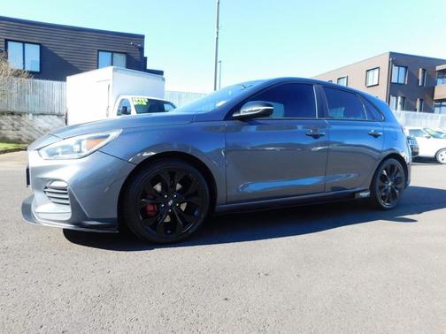 2019 Hyundai Elantra GT Base