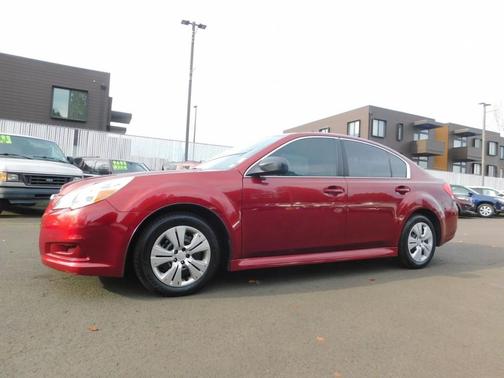 2010 Subaru Legacy Base