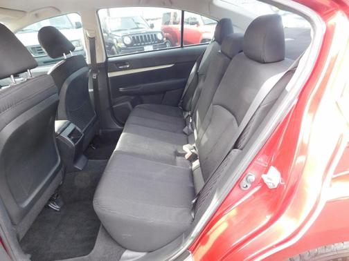 2010 Subaru Legacy Base
