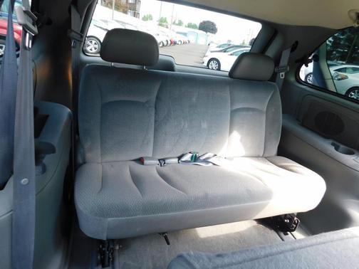 2005 Dodge Caravan SE