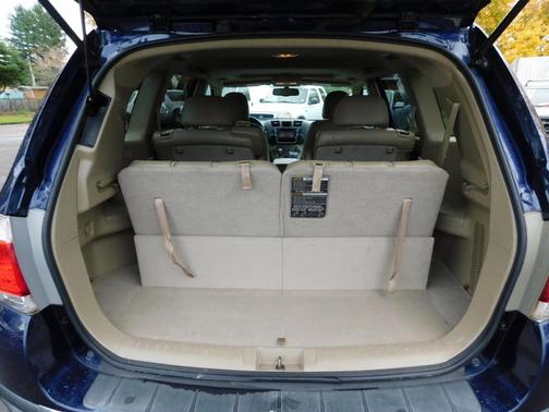 2013 Toyota Highlander SE