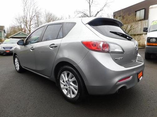 2013 Mazda Mazda3 i Touring