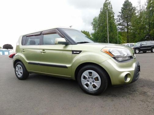 2013 Kia Soul Base