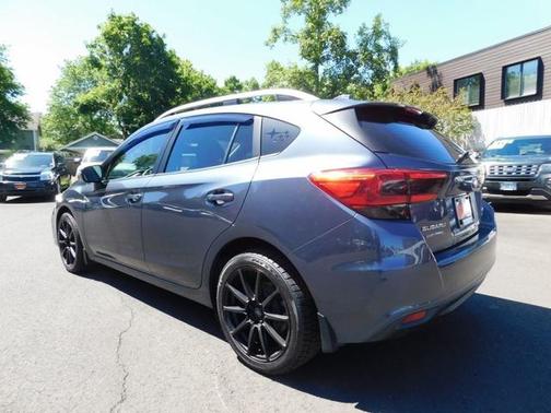 2017 Subaru Impreza 2.0i Premium