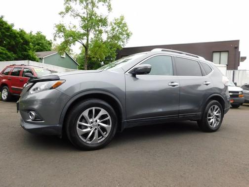 Gun Metallic 2015 Nissan Rogue SL