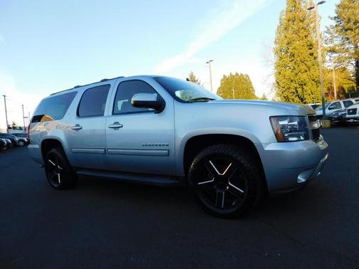 2013 Chevrolet Suburban 1500 LT