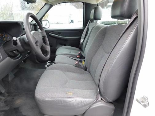 2005 Chevrolet Silverado 1500 W/T