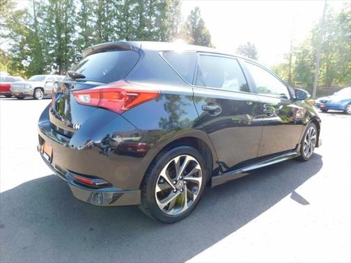 2017 Toyota Corolla iM Base