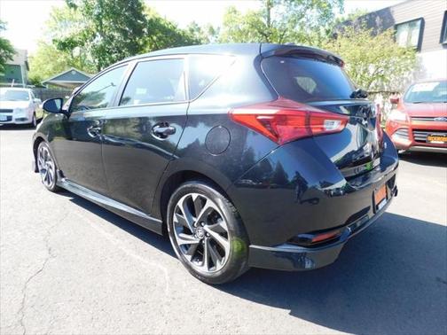 2017 Toyota Corolla iM Base