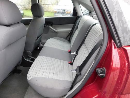 2006 Ford Focus ZX4 SE