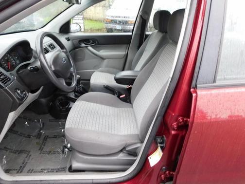 2006 Ford Focus ZX4 SE