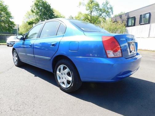2004 Hyundai ELANTRA GT